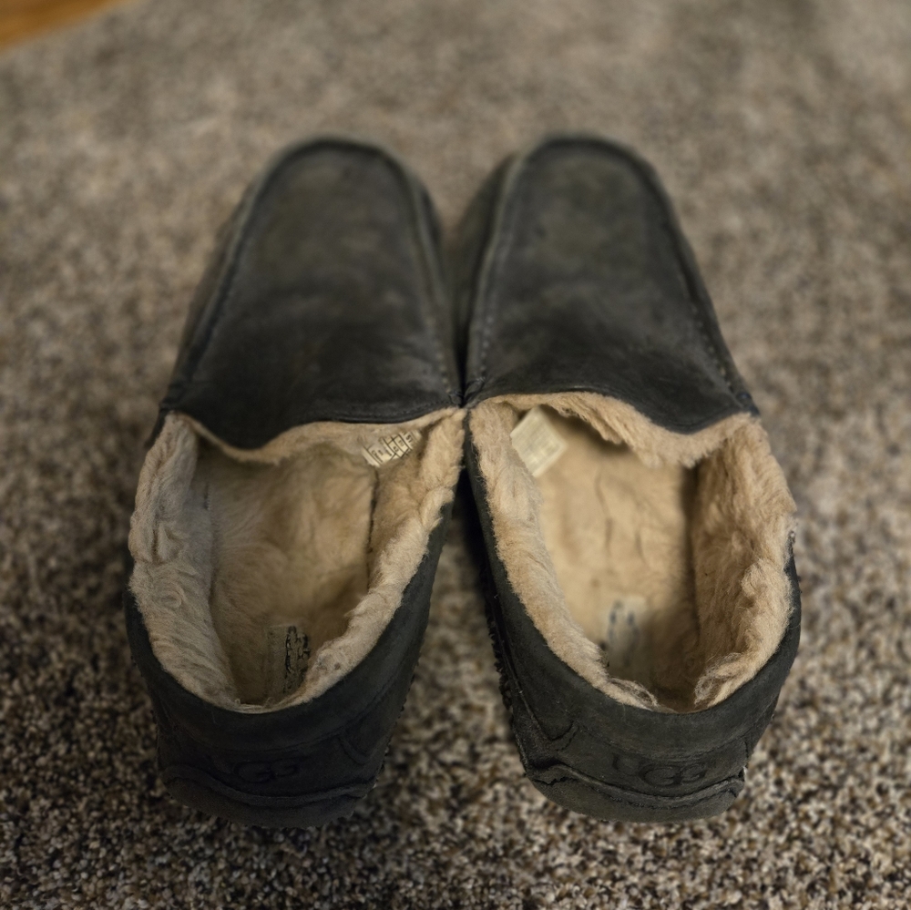 Ugg Slippers size 9